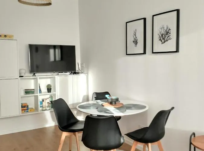 アパート Morskie Trawy プツク